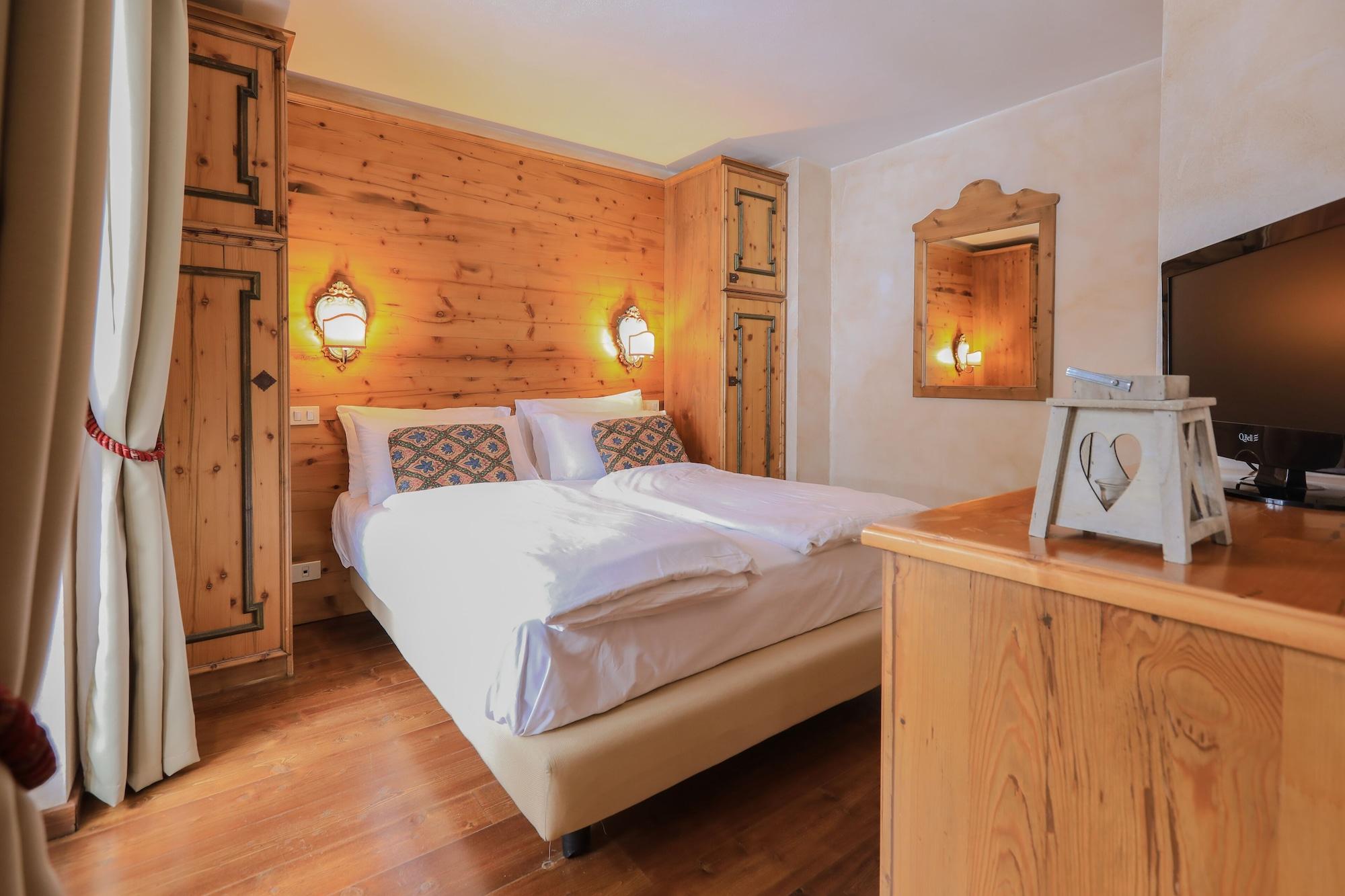 Hotel Perla Madonna Eksteriør billede