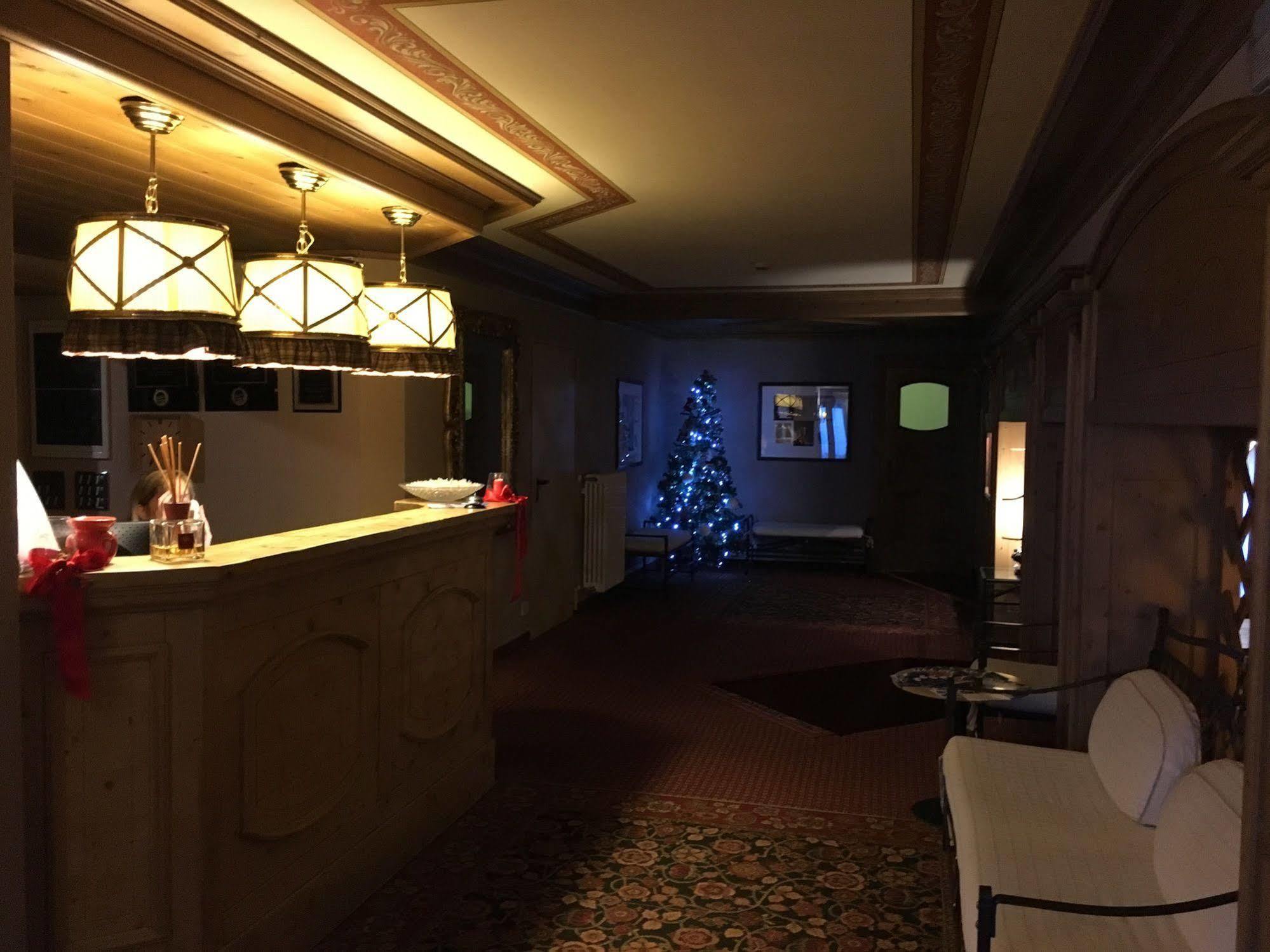 Hotel Perla Madonna Eksteriør billede